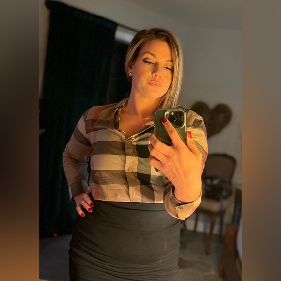 Meet your Posher, Aimee - Picture 3 of 4